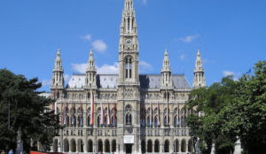Austria: Muslim screaming “Allahu akbar” splashes gas around Vienna City Hall, threatens to burn it down