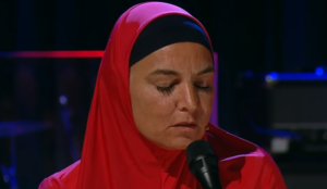 Sinead O’Connor on the hijab: “I wear it when I feel like it. There are no rules about it. I wear it because I like it.”