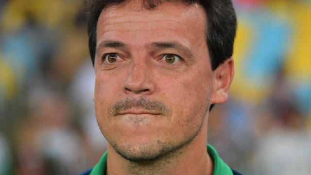 Fluminense vence na estreia de Diniz e Atlético-GO lidera grupo na Sul-Americana