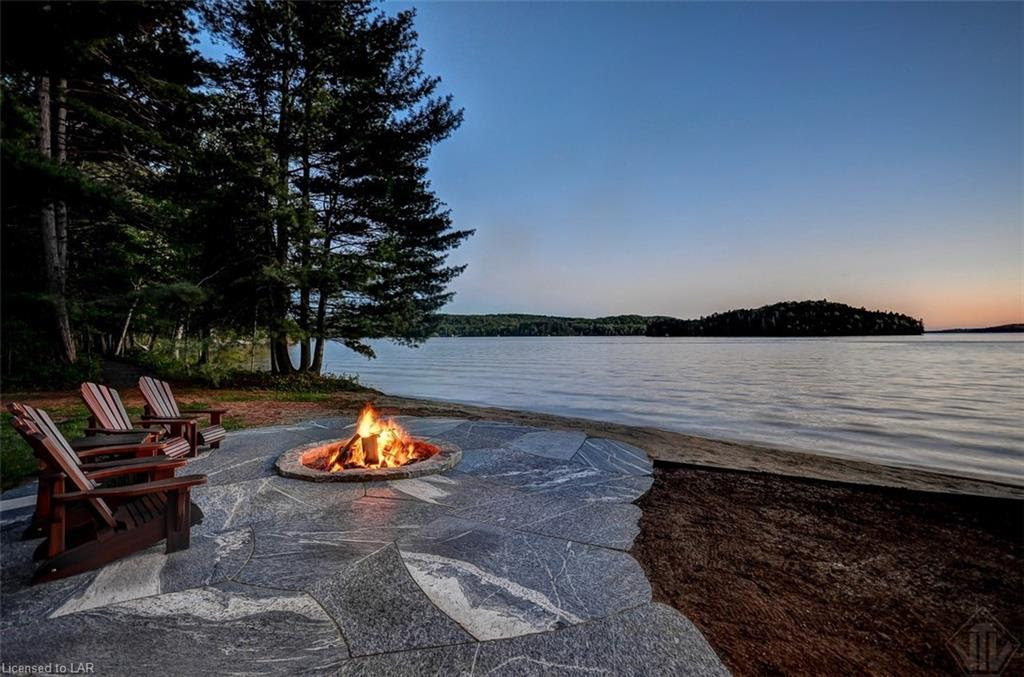 1322 Seebreeze, Lake of Bays 1322 Seebreeze, Lake of Bays