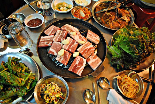 9-dieu-cam-ky-khi-an-uong-tai-han-quoc-7