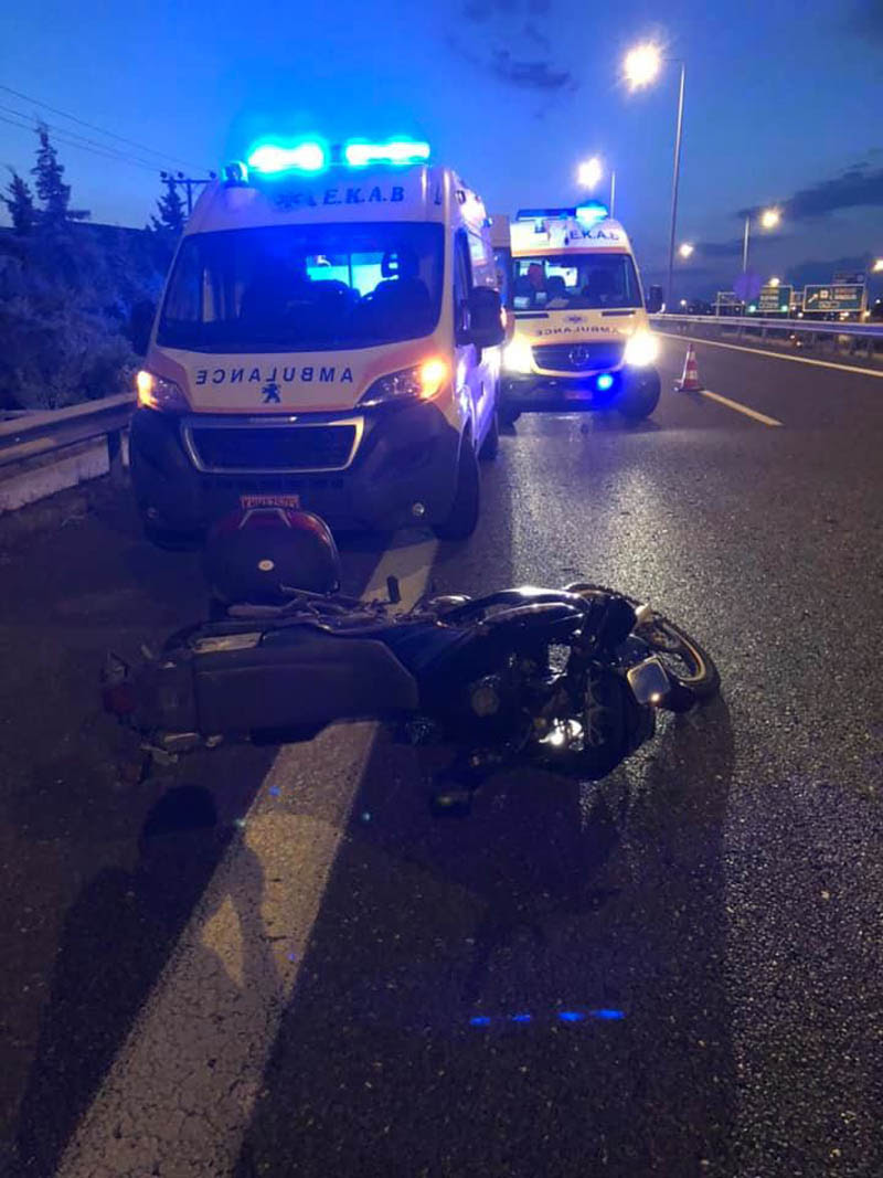 Τροχαίο με έναν νεκρό και έναν σοβαρά τραυματία στην Αττική Οδό προς Μαρκόπουλο (φωτό) 1 troxaio markopoulo04072021 1