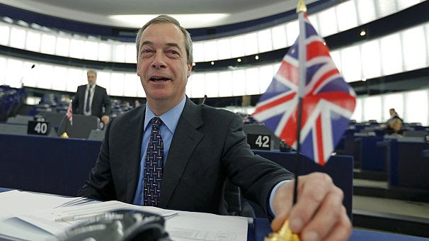 Farage: kilépünk vagy nem, az EU-nak befellegzett