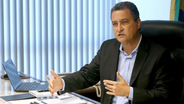 Governador Rui Costa diz que baianos estão morrendo desesperados e faz apelo a Lira