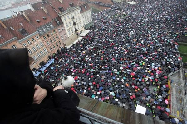 An abortion rights protest in Warsaw in 2016. (Slawomir Kaminski/Agencja Gazeta/Reuters)