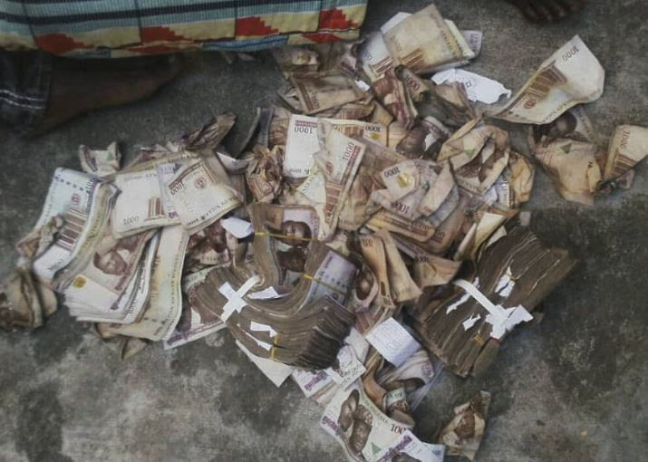 Lagos Police shares hilarious throwback photos of when they arrested two criminals who stuffed money in their pants