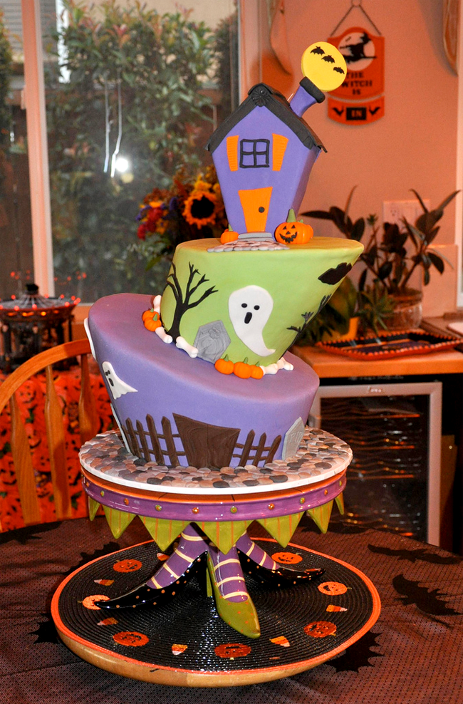 Halloween Cake - Jenny Wenny Cakes | Halloween cakes, Halloween baking ...