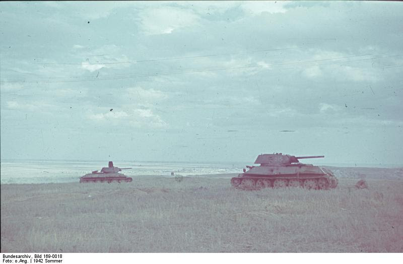 File:Bundesarchiv Bild 169-0018, Sowjetischer Panzer T-34.jpg