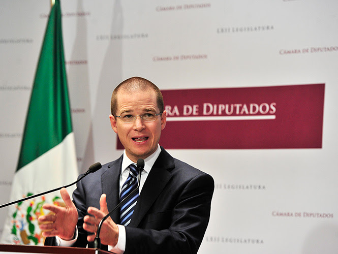 Ricardo Anaya Cortés, coordinador de la fracción del PAN en la Cámara de Diputados