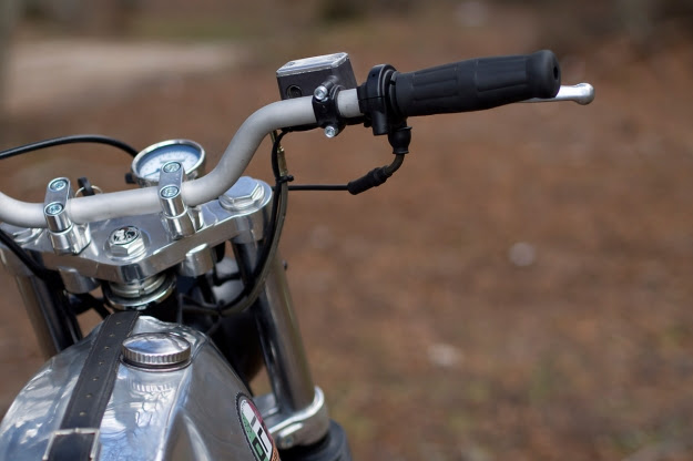 Moto Guzzi Nevada: custom scrambler designed by Filippo Barbacane of Officine Rossopuro