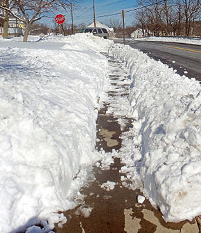 shoveled_sidewalk_after_february_2013_noreaster_walden_ny
