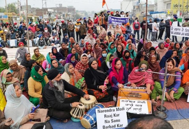 International Women's Day 2021: 40,000 women from Punjab, UP, Haryana to lead farmers' protest in Delhi