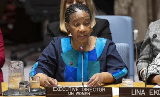 Phumzile Mlambo-Ngcuka, diretora executiva da ONU Mulheres, discursa na reunião do Conselho de Segurança sobre Mulheres e Paz.