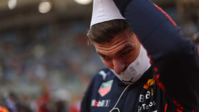 Verstappen ultrapassa Leclerc no fim e vence sprint race do GP da Emília-Romagna