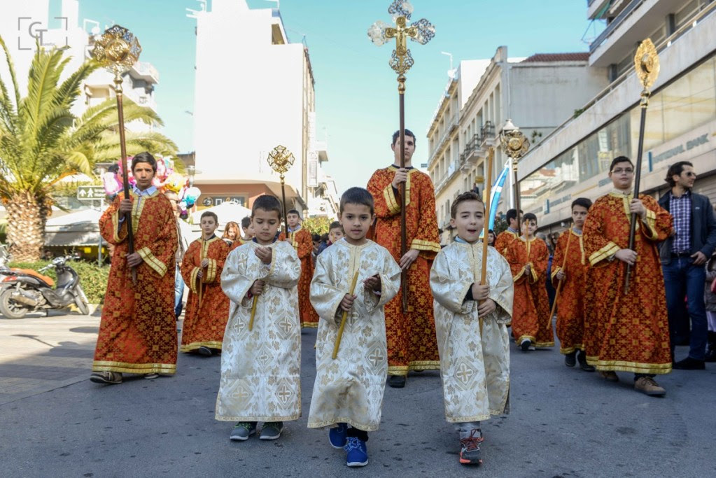 ΟΡΘΟΔΟΞΙΑ INFO Ι Καλαμάτα: Χιλιάδες πιστοί στον εορτασμό της πολιούχου Παναγίας Υπαπαντής