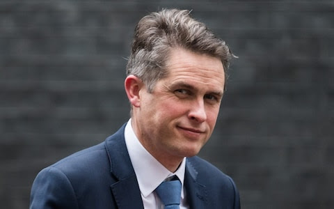  LONDON, UNITED KINGDOM - JANUARY 27, 2021: Secretary of State for Education Gavin Williamson leaves 10 Downing Street on 27 January, 2021 in London, England. With further 1,631 coronavirus deaths recorded yeasterday the official UK Covid-19 death toll stands at 100,162, which is the highest number in Europe.- PHOTOGRAPH BY Wiktor Szymanowicz / Barcroft Studios / Future Publishing (Photo credit should read Wiktor Szymanowicz/Barcroft Media via Getty Images)