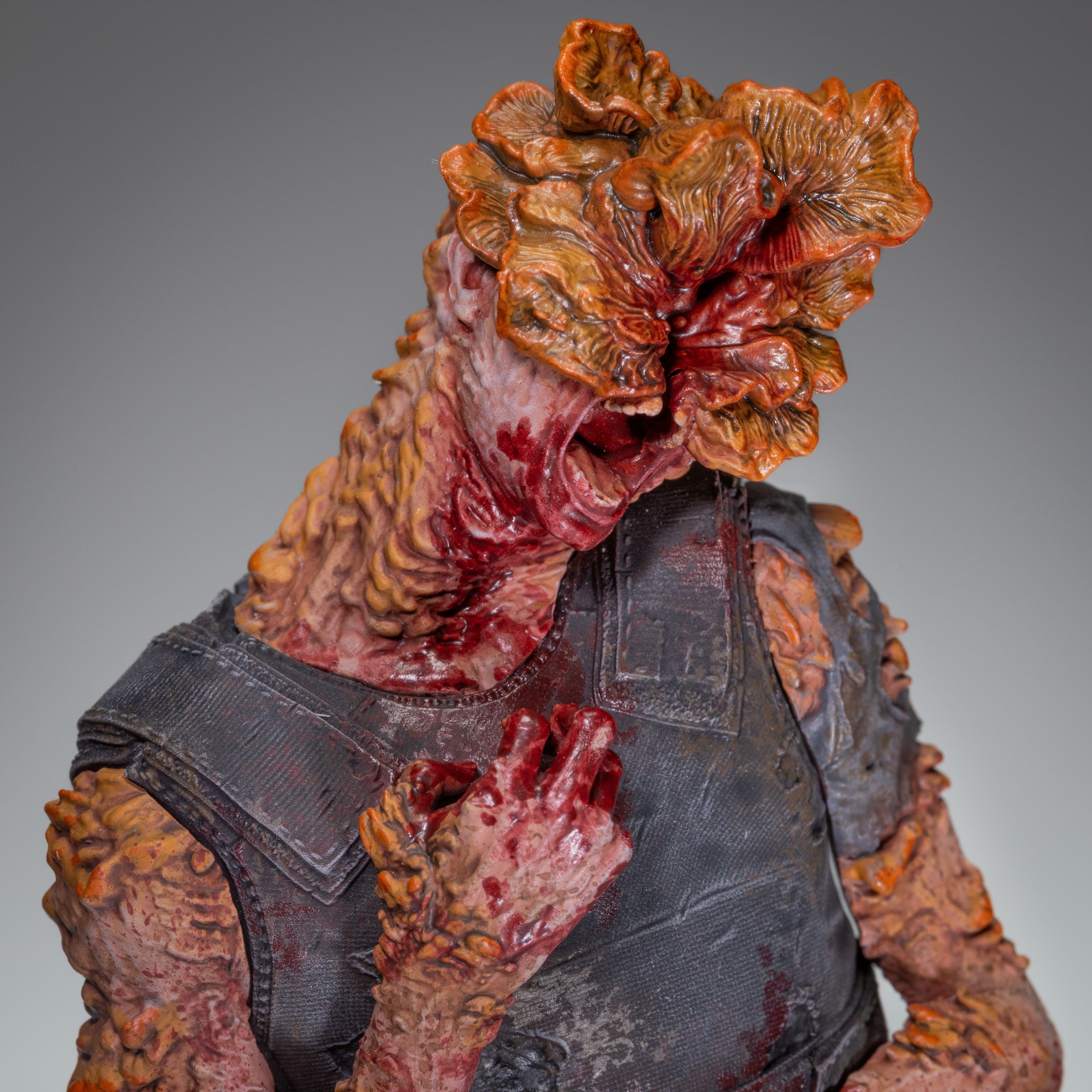 The Last of Us Part ll: Armored Clicker Figure