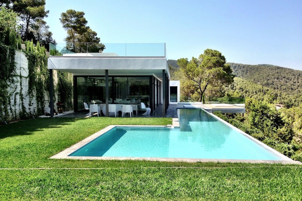IBIZA LUXURY VILLAS