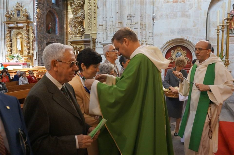 http://laicosop.dominicos.org/kit_upload/Image/laicosop/albumes/fraternidad-salamanca-admisiones-2014/20141019-fraternidad-salamanca-admisiones-2014-009.jpg