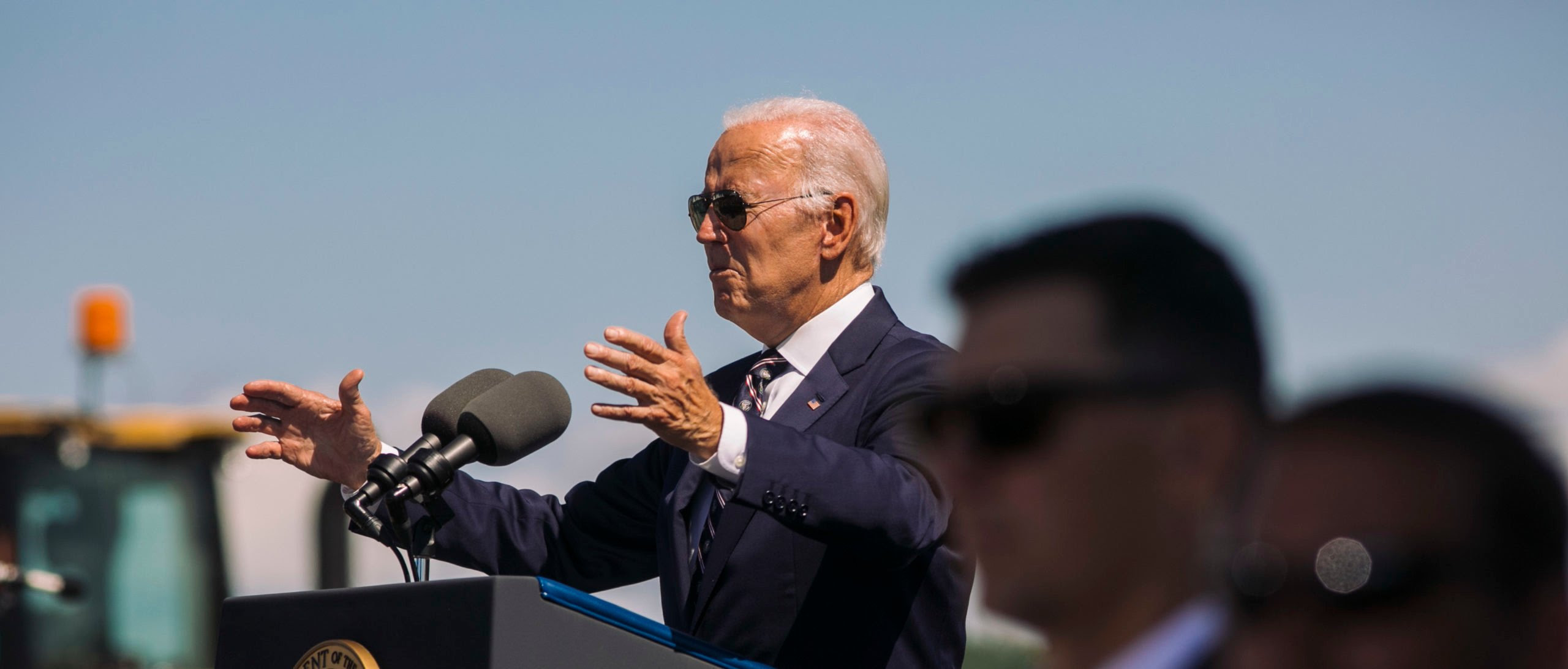 Biden DOJ Pushes For Judge To Appoint Dem Donor As Special Master