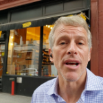 Hedge fund legend Whitney Tilson caught on camera