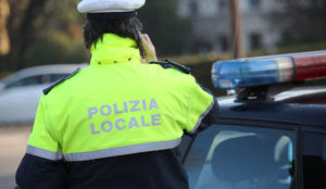 Italy: Muslim migrant viciously assaults two female cops, demands to speak to a male cop