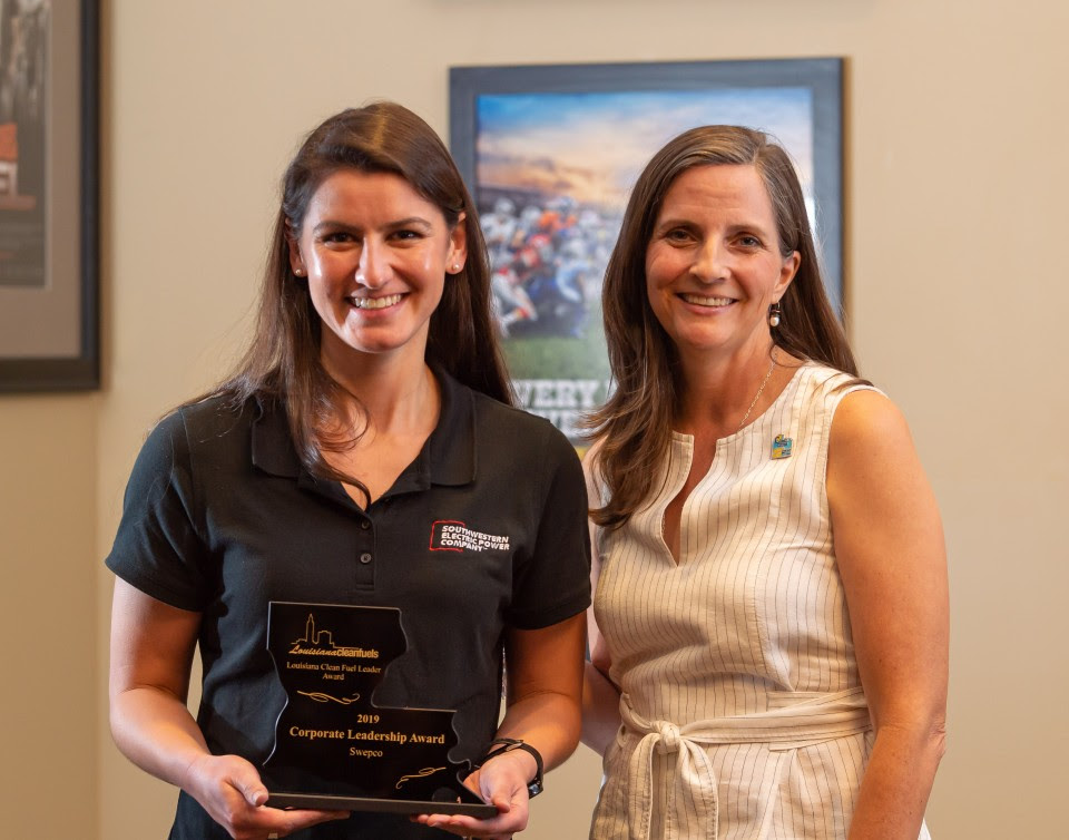 Chelsea Adcock (SWEPCO) and Ann Vail (Louisiana Clean Fuels)