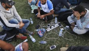 Germany: Muslim migrants sue the state for checking their cell phones to prove their identities