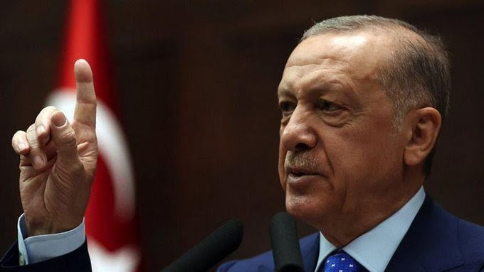 أردوغان يهدد مجددًا بعرقلة انضمام السويد وفنلندا إلى الناتو