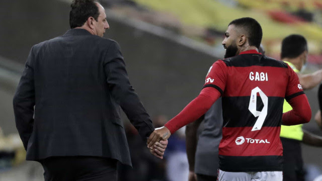 Flamengo goleia La Calera com 2 gols de Gabriel e segue perfeito na Libertadores