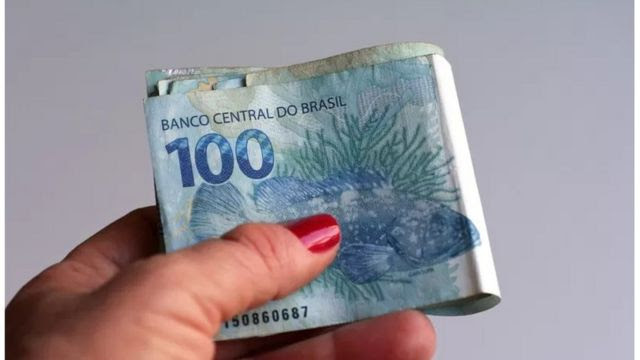 Notas de 100 reais