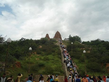 Tung bung le hoi Kate tai Ninh Thuan - Anh 1