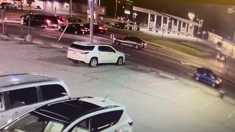  East Providence police search for car involved in hit-and-run of pedestrian