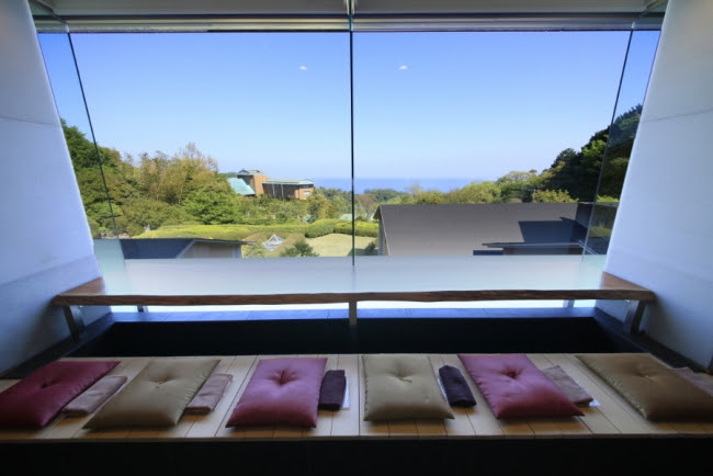 ゆとりろ熱海足湯