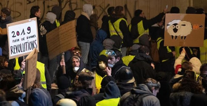 12/01/2019.- Protestas de los chalecos amarillos este sábado en Burdeos, Francia. EFE/Caroline Blumberg