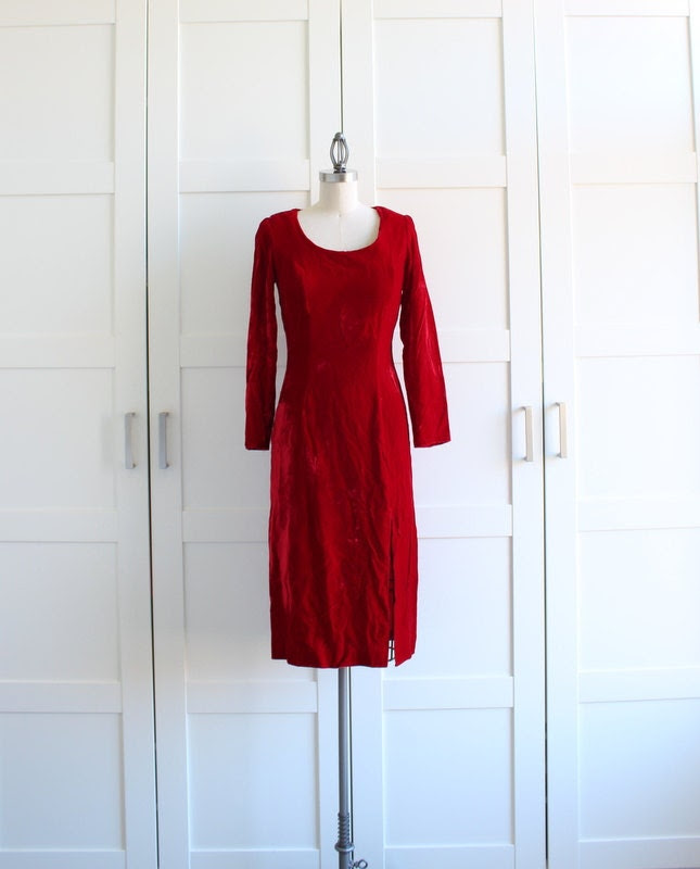 red velvet dress Il_570xN.405322885_acnp