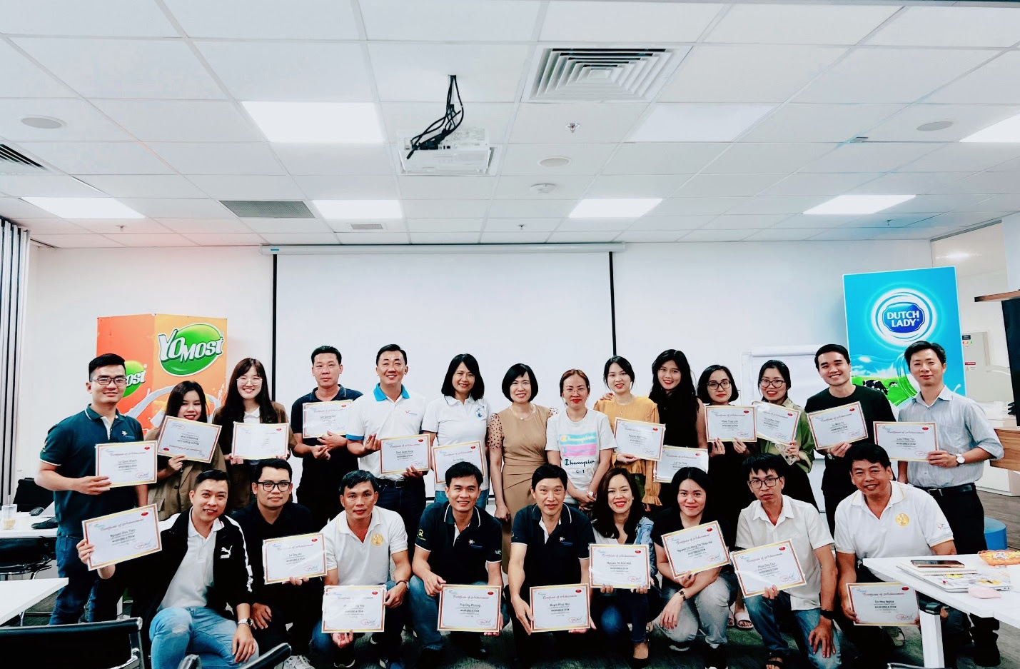  Lần thứ 3, FrieslandCampina Việt Nam được tôn vinh “Nơi làm việc tốt nhất Châu Á” - Ảnh 4.