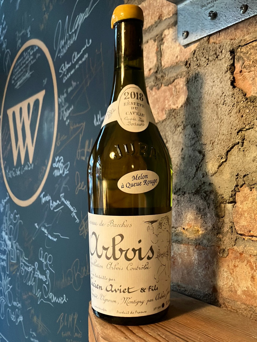 Image of Le Caveau de Bacchus (Lucien Aviet) Melon a Queue Rouge Blanc 2018