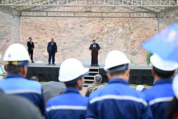 В Кыргызстане дан старт строительству малой Орто-Токойской ГЭС