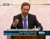 MK Yitzhak Herzog attacking Netanyahu
