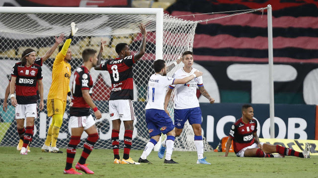 Bahia contradiz Flamengo e afirma que seu laudo não vê racismo de Ramírez