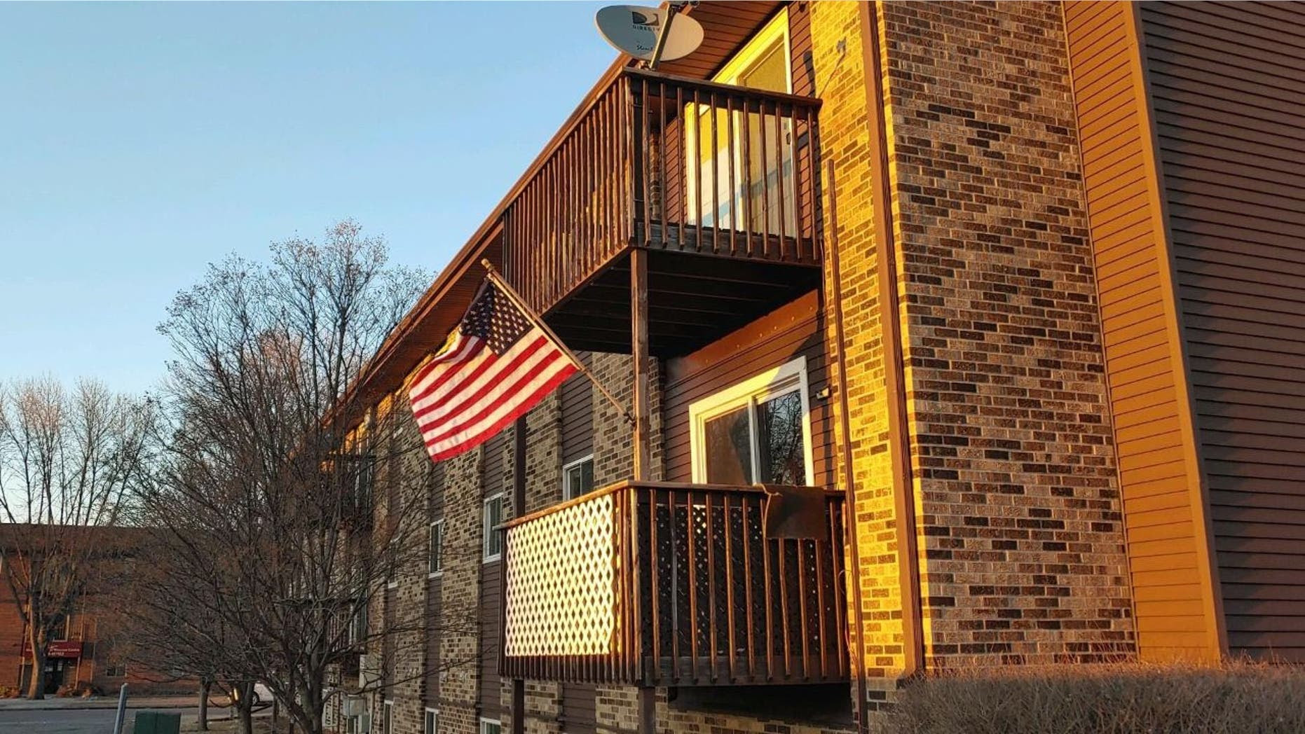 North Dakota man faces daily fines over his American flag North Dakota man faces daily fines over his American flag