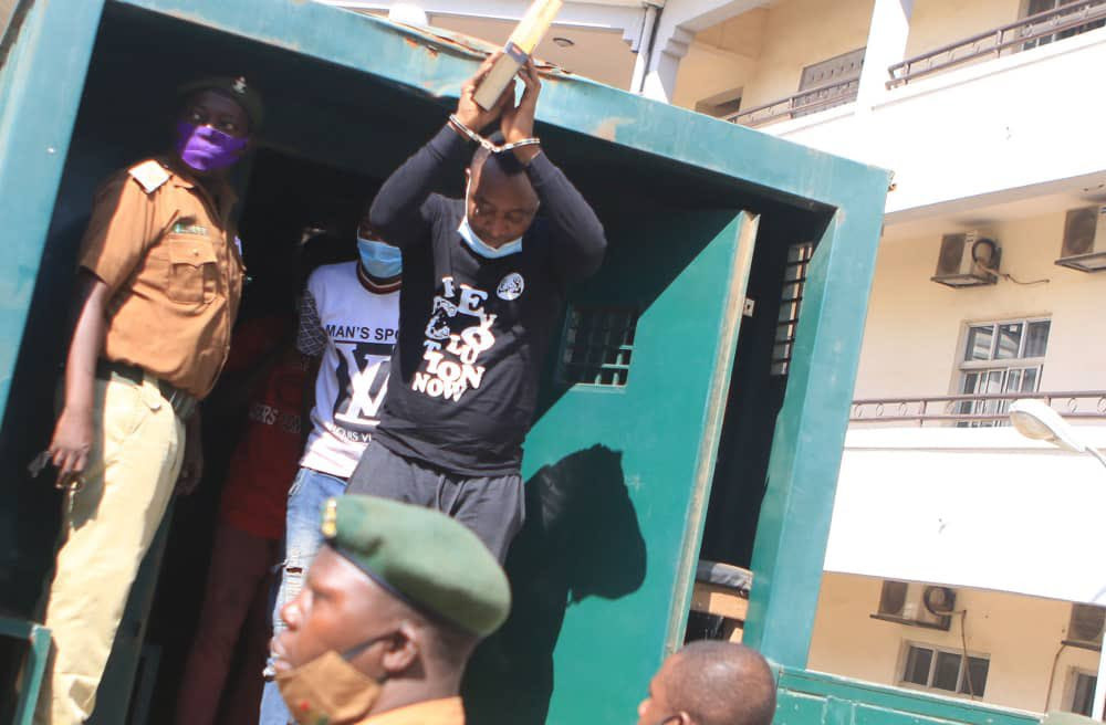 Bail application: Sowore brought to court in handcuffs (photos)
