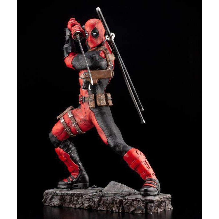 Image of Marvel Deadpool "Maximum Effort" Porcelain Fine Art Statue - DECEMBER 2019