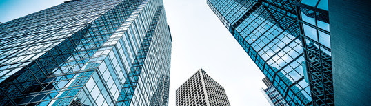 edificios de oficinas de rascacielos