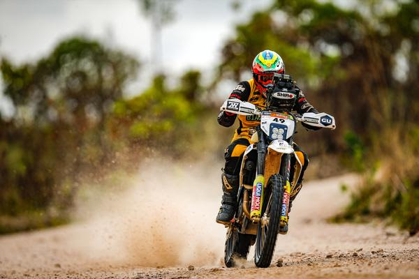 Maurício Fernandes chega em 2o  na Moto Over e segue líder no acumulado (Marcelo Machado/Fotop)