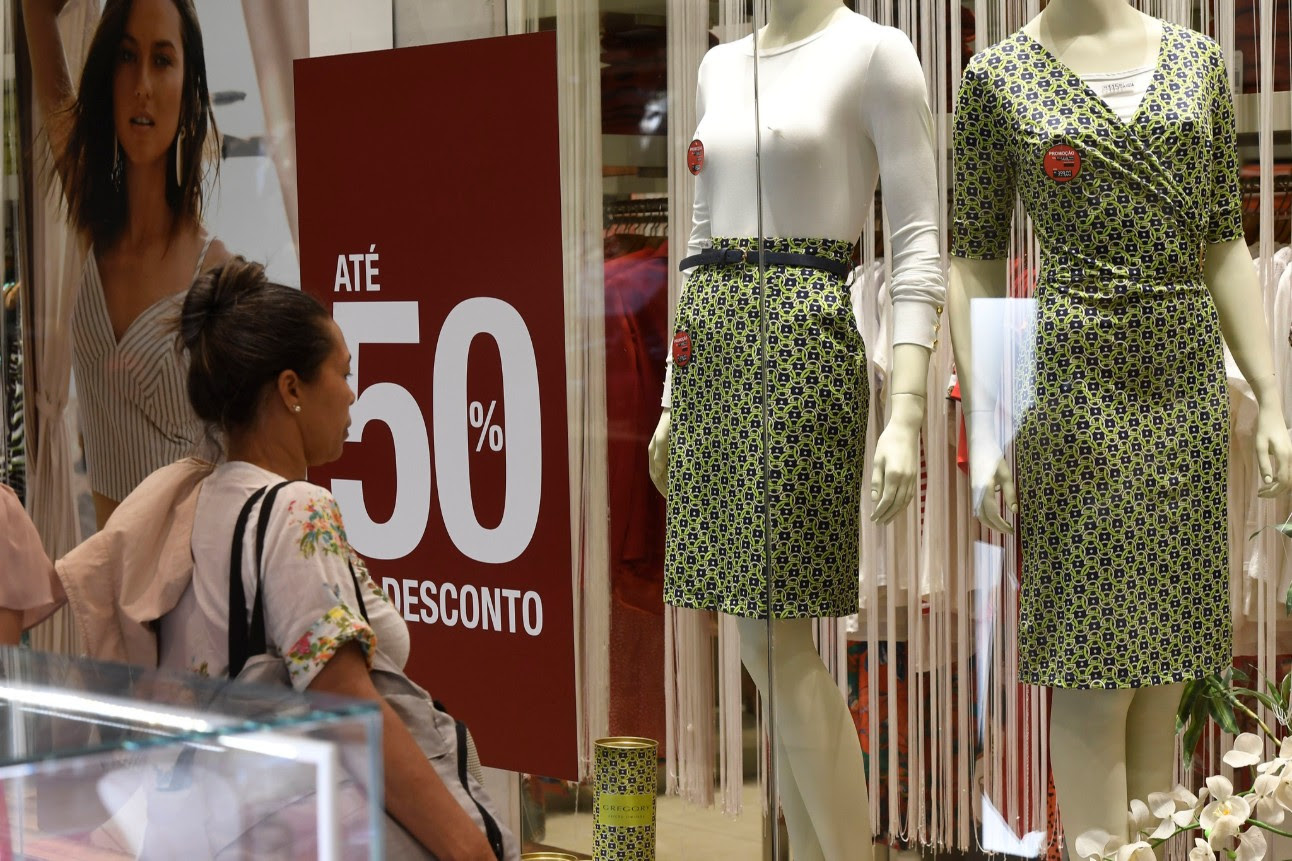 A principal razão é a vontade de ter recursos para usar em uma emergência
