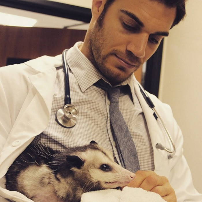Эван Антин – ветеринар, который покорил интернет. Фото