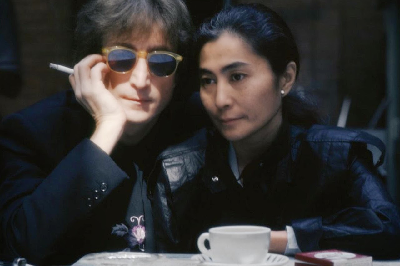 Photos of John Lennon & Yoko Ono in Central Park Three Months Before  Lennon's Death - Art-Sheep
