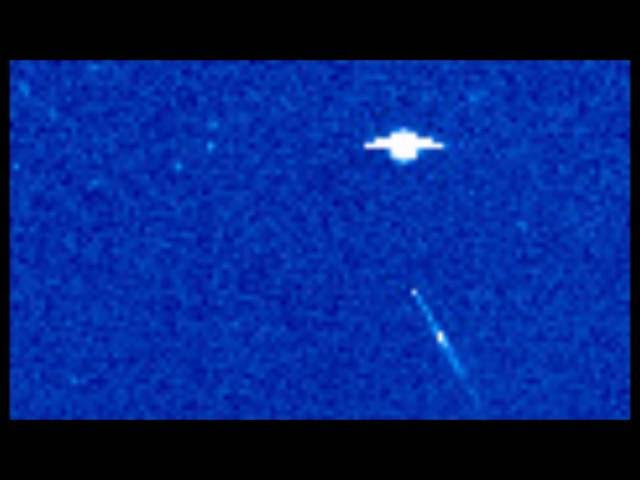 UFO News ~ Enormous starship appears next to the sun plus MORE Sddefault